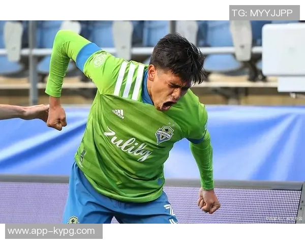 西雅图海湾人官方宣布免签迈阿密国际27岁后卫瑞安赛勒加入球队