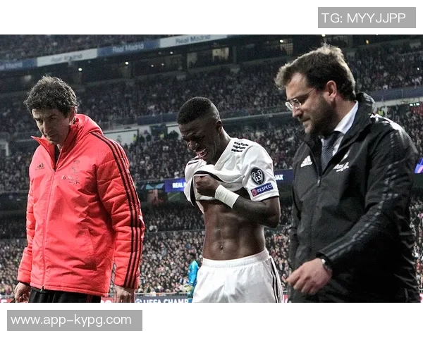 加比谈维尼修斯态度问题并称亚马尔场外成长超越场上表现 加比谈维尼修斯态度问题并称亚马尔场外成长超越场上表现