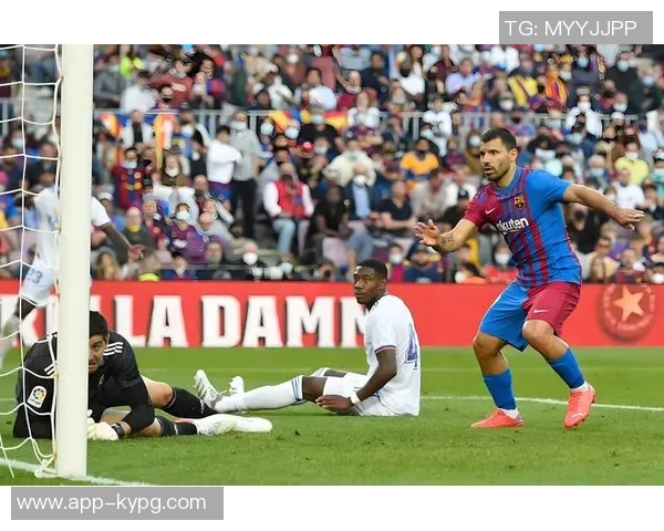 英超第8轮裁判安排揭晓迈克尔奥利弗执法双红会焦点战役 英超第8轮裁判安排揭晓迈克尔奥利弗执法双红会焦点战役